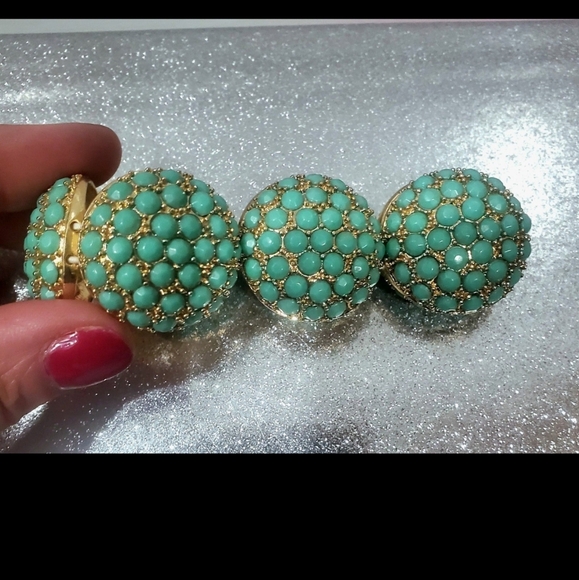 New turquoise and gold stretch gorgeous statement bracelet - Picture 5 of 5